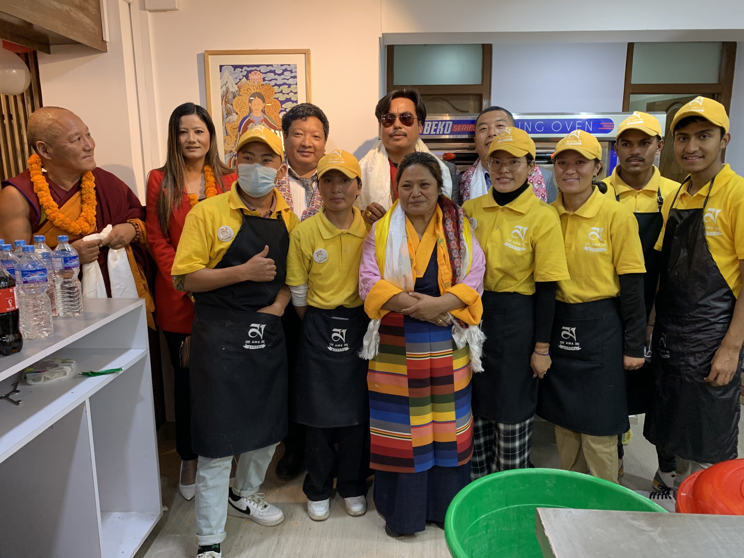 आमा बेकरीको शाखा स्वयम्भूमा – टाशी टेलिभिजन